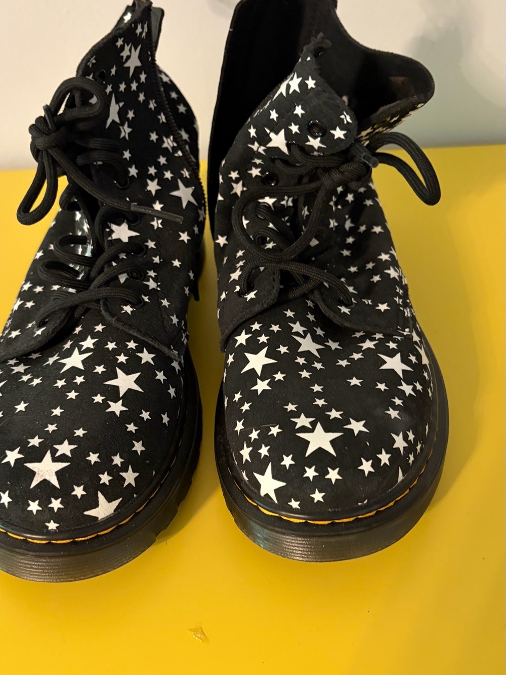 Black Star Print Lace-Up Boots